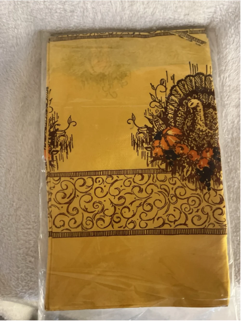 Vintage Thanksgiving Turkey Paper Table Cloth C. A. Reed USA 52